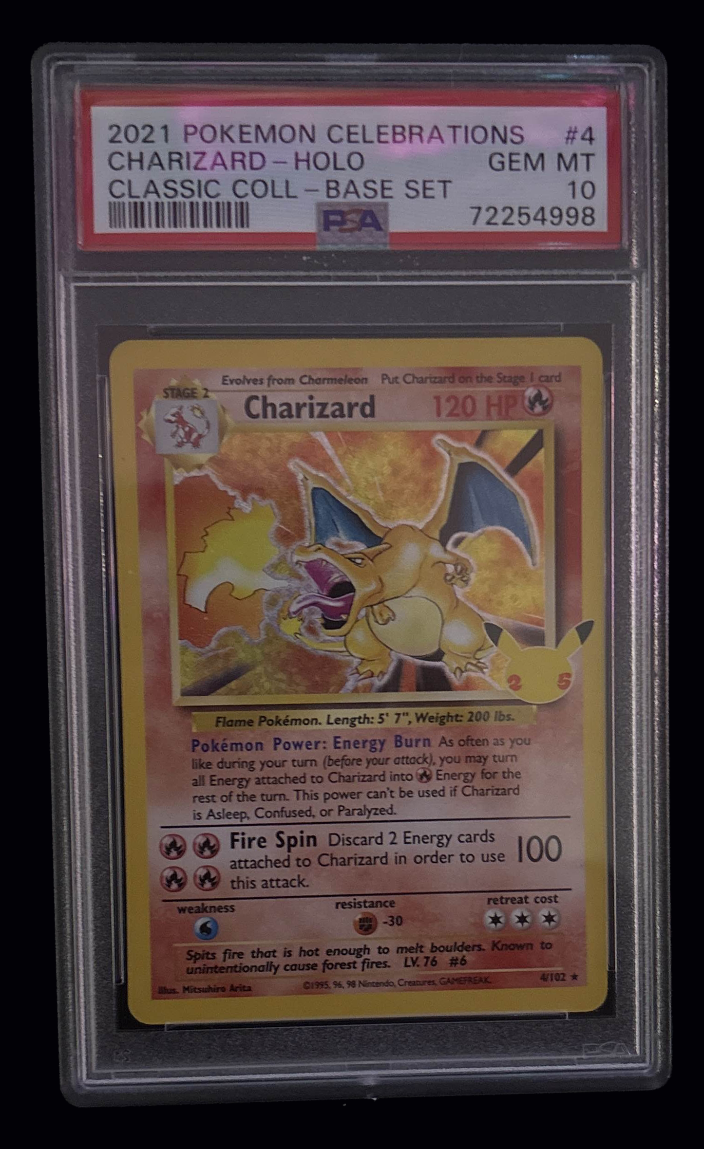 PSA 10 CELEBRATIONS CHARIZARD - HOLO